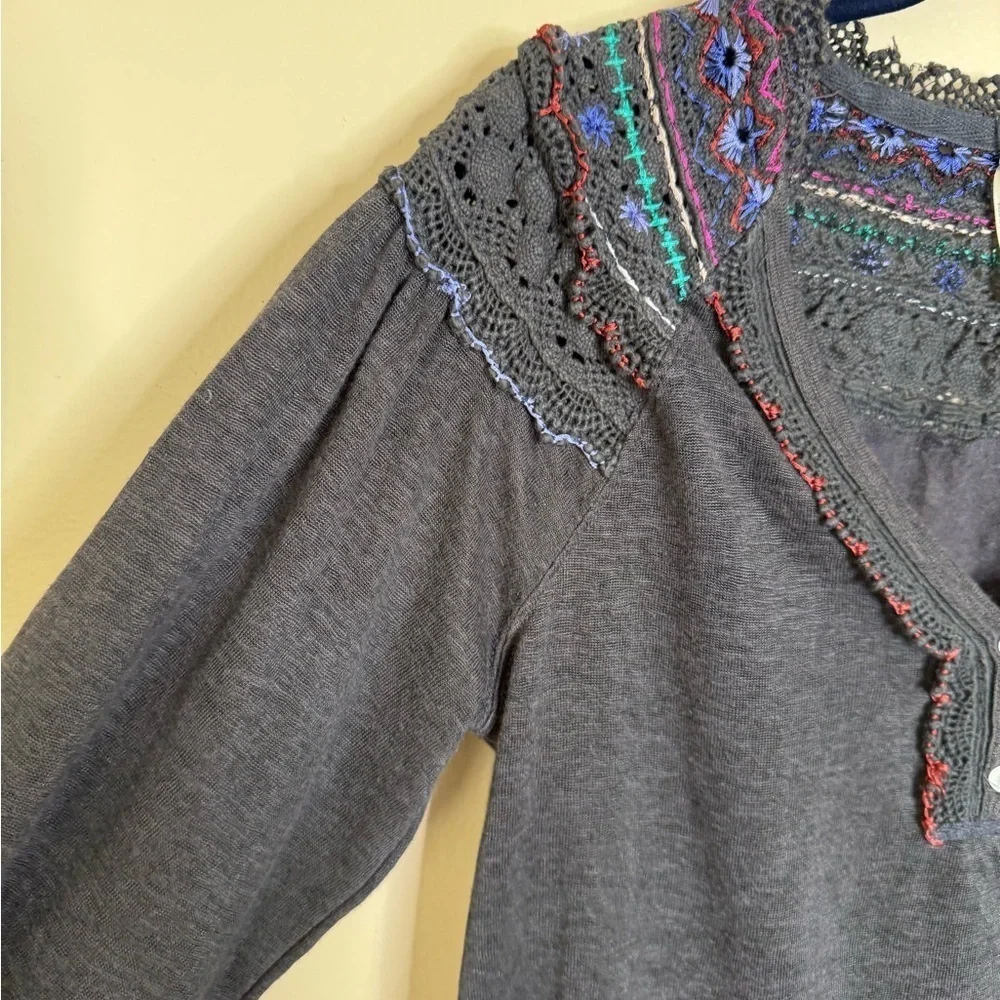 Free People Siesta‎ Fiesta Long Sleeve Boho Y2K Embroidered Top Size Small